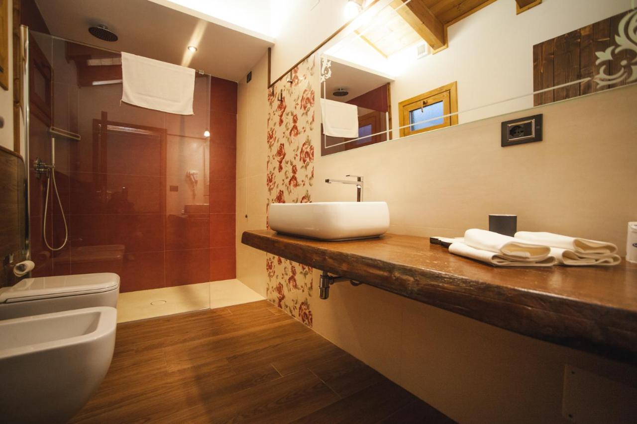 Agri-Hotel Da Marianna Resort & Spa 산타도메니카비토리아 외부 사진