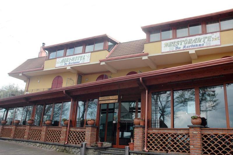 Agri-Hotel Da Marianna Resort & Spa 산타도메니카비토리아 외부 사진
