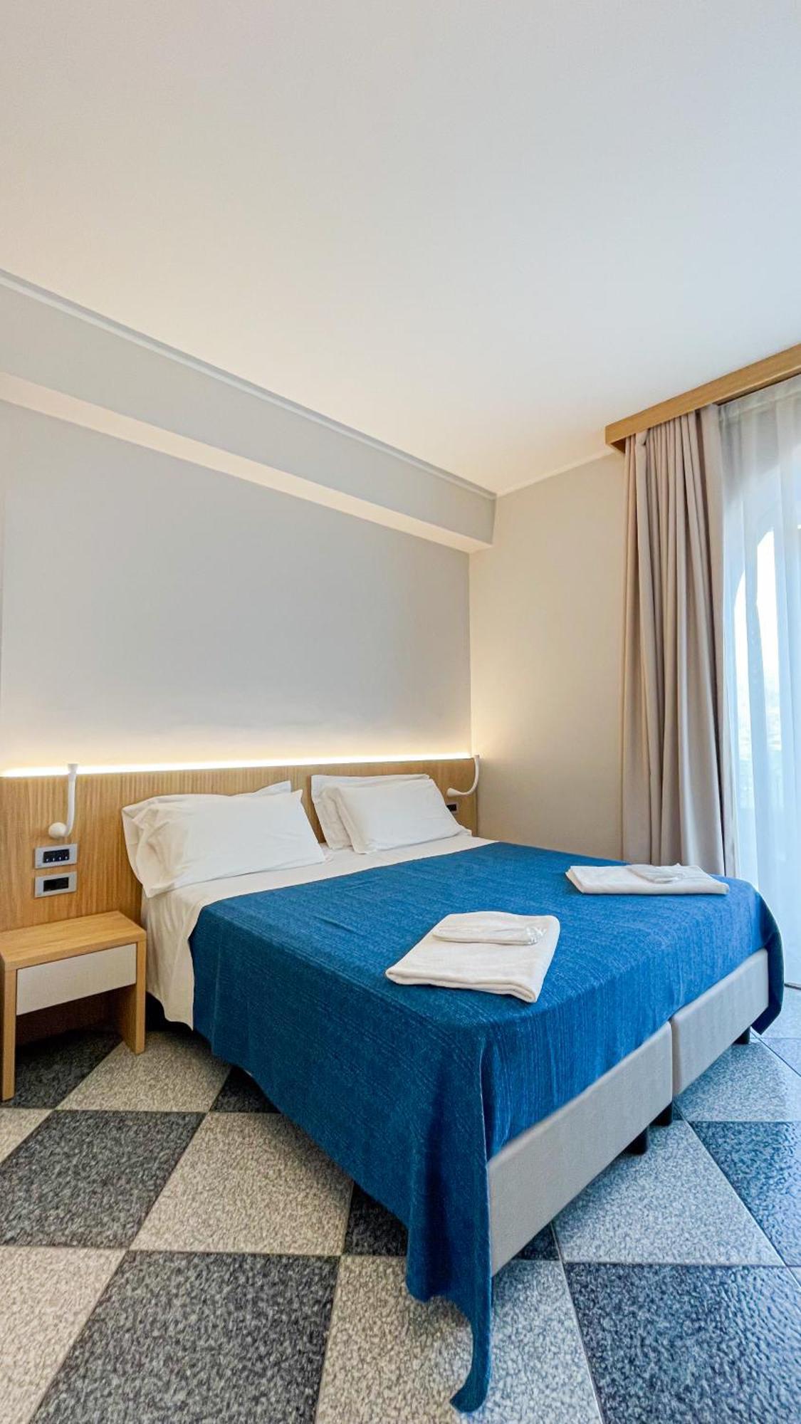Agri-Hotel Da Marianna Resort & Spa 산타도메니카비토리아 외부 사진