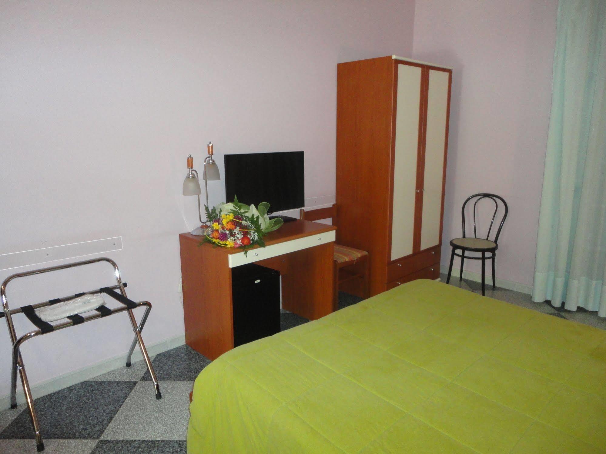 Agri-Hotel Da Marianna Resort & Spa 산타도메니카비토리아 외부 사진