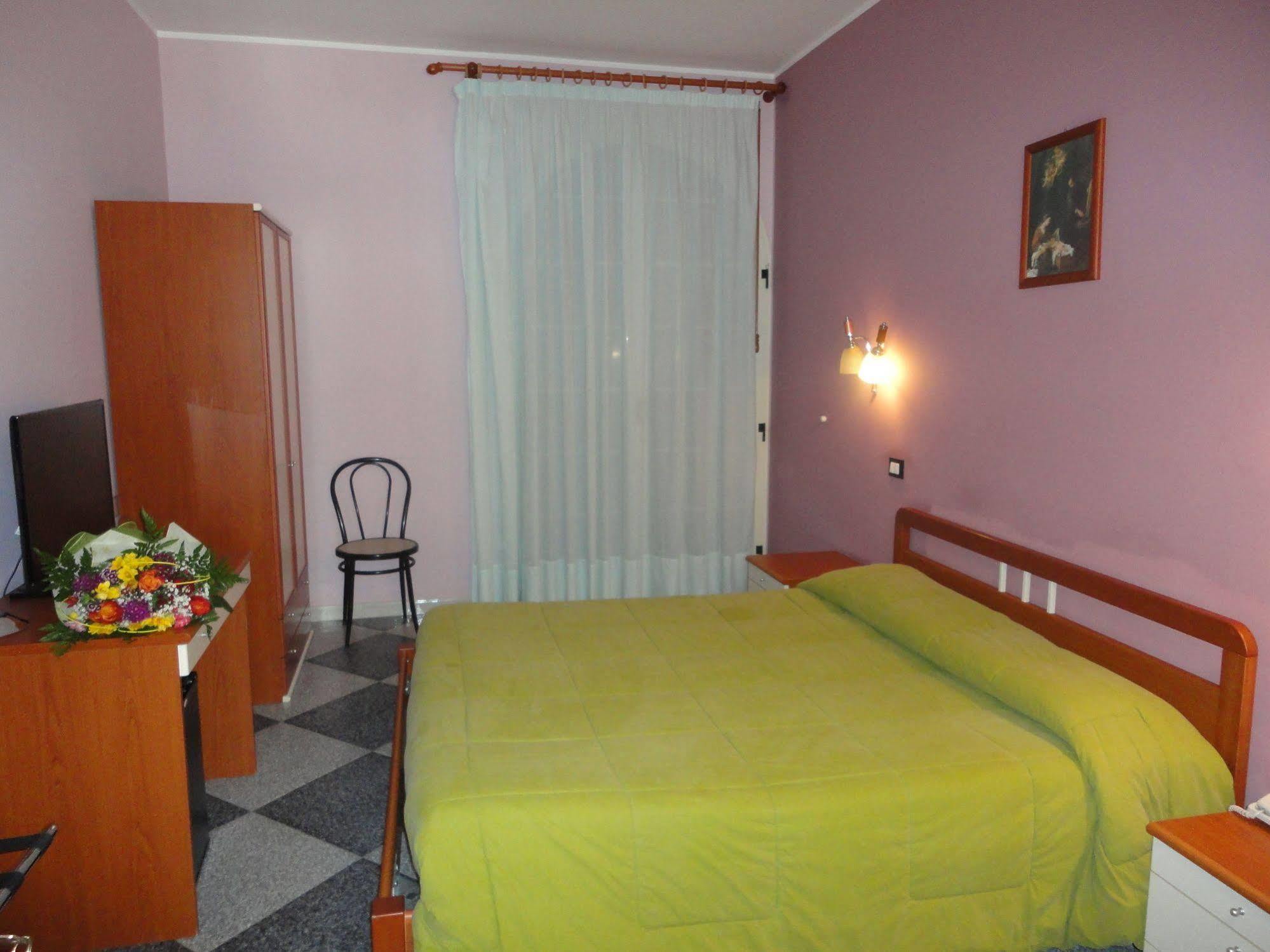 Agri-Hotel Da Marianna Resort & Spa 산타도메니카비토리아 외부 사진